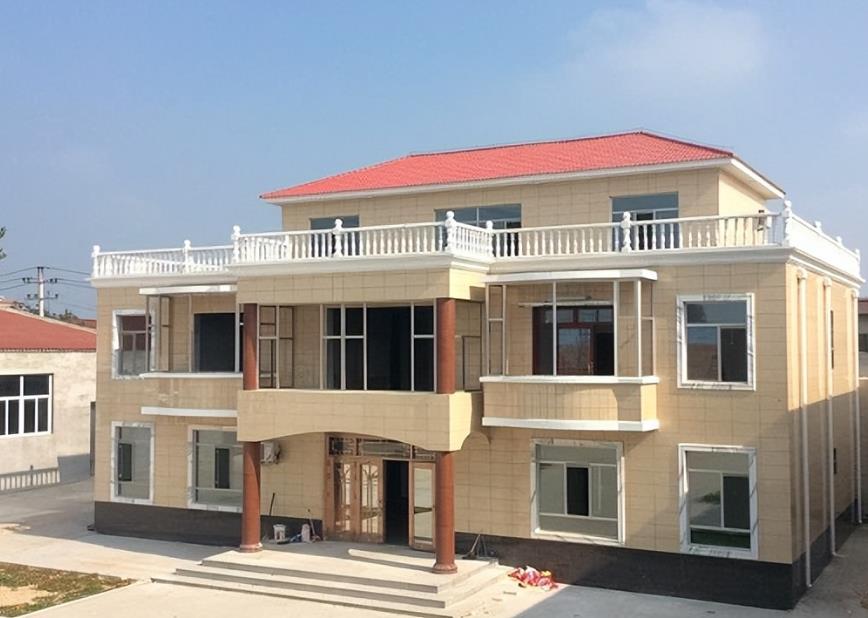 【eps線條廠家】EPS外墻裝飾線條的施工工藝復(fù)雜嗎？