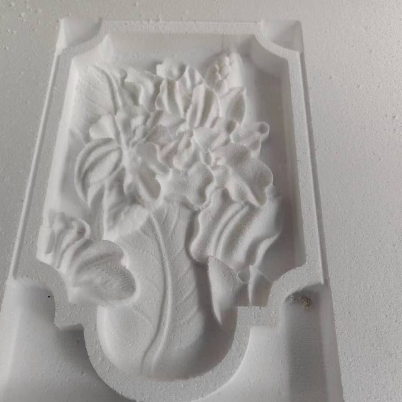 eps外墻裝飾浮雕花的制作方法難度大嗎？