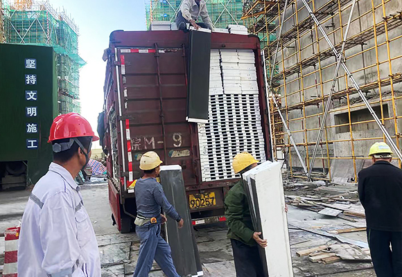 PS線條適用于各種建筑裝飾部位，如墻面、柱子、門(mén)窗框、陽(yáng)臺(tái)等