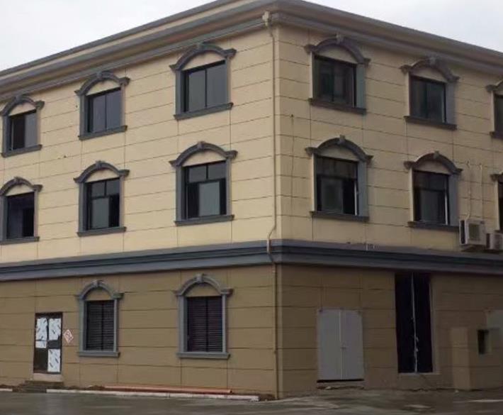 EPS裝飾線條施工技巧，解決位置偏差煩惱